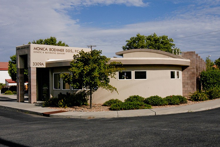 Front of dental office in Albuquerque